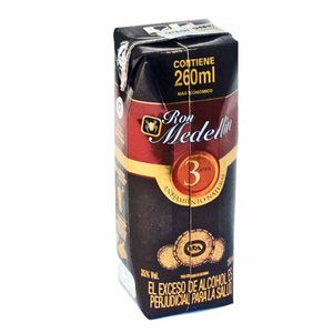 Ron Medellín Añejo 3 Años 260 Ml