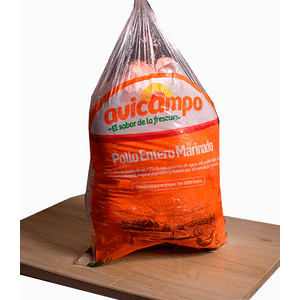 Pollo Entero Avicampo sin Vísceras Congelado